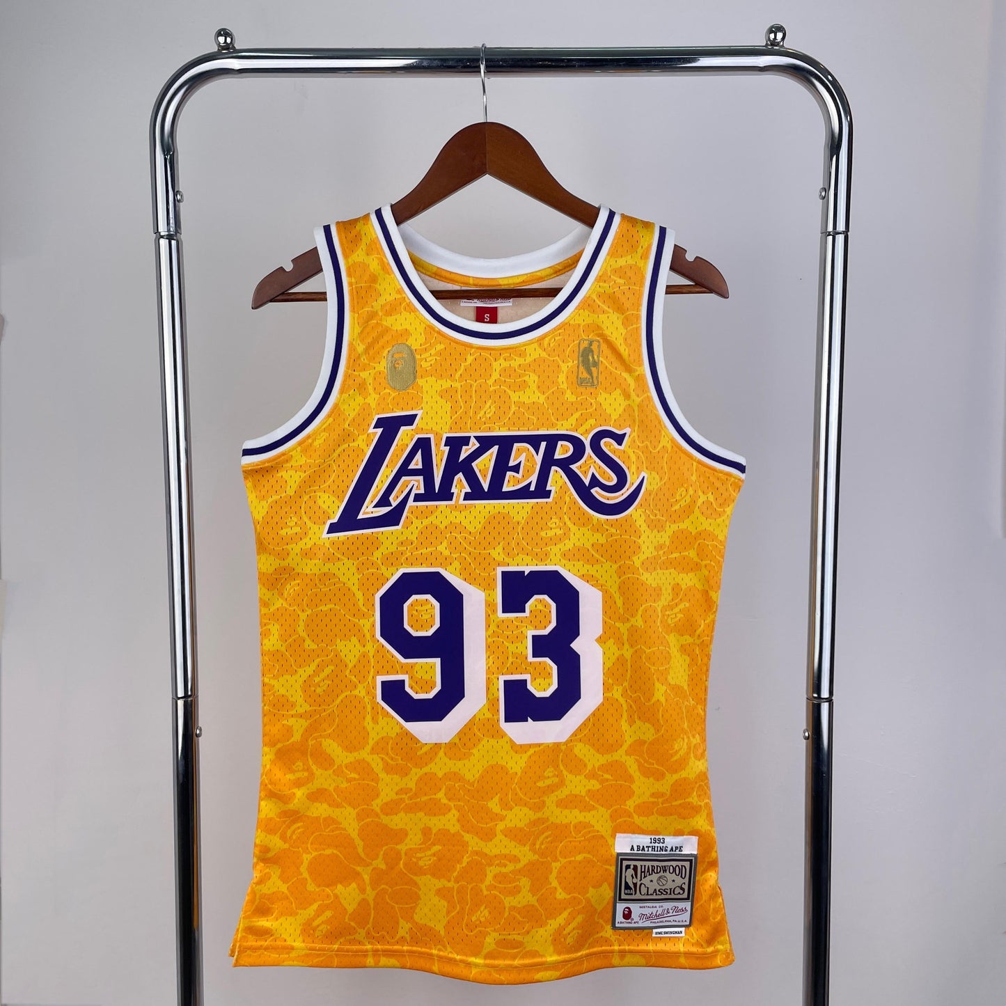 Regata Swingman BAPE X Los Angeles Lakers Mitchell & Ness Hardwood Classics 1993