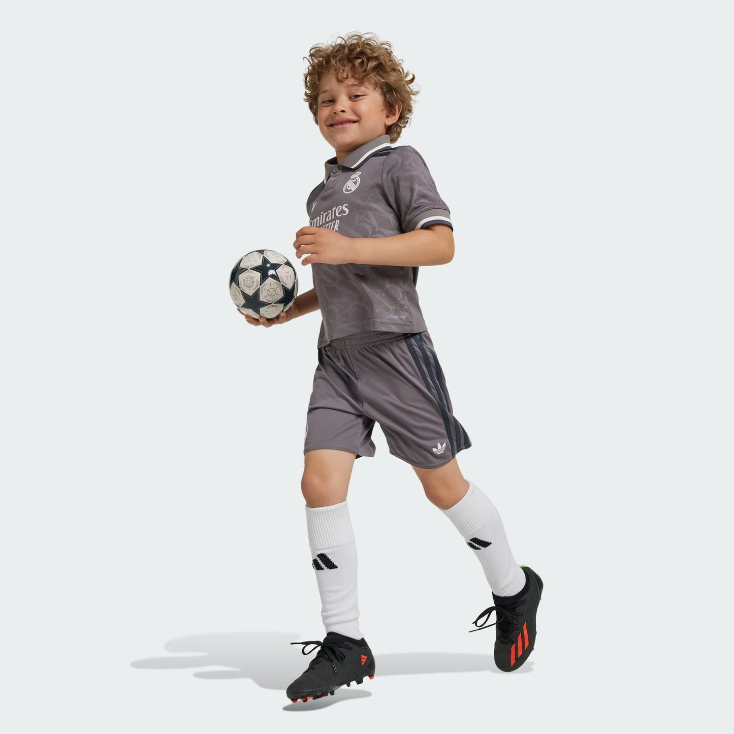 Niño Real Madrid 24∕25 Tercera Equipación