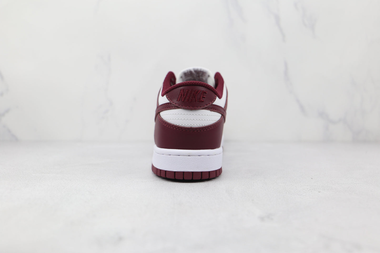 Tênis Nike Dunk Low Bordeaux