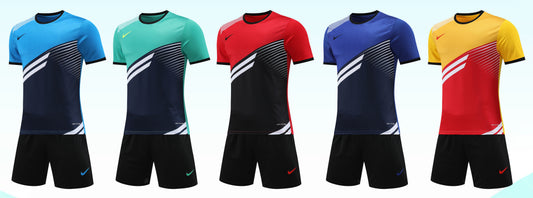 Kit Camisa e Short Nike