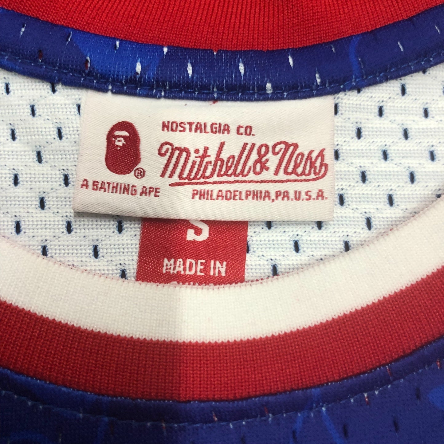 Regata Swingman BAPE X Brooklyn Nets Mitchell & Ness Hardwood Classics 1983