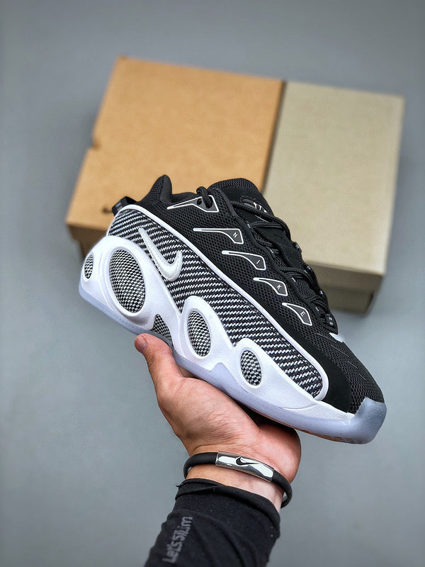 TÊNIS NOCTA x NIKE GLIDE BLACK & WHITE
