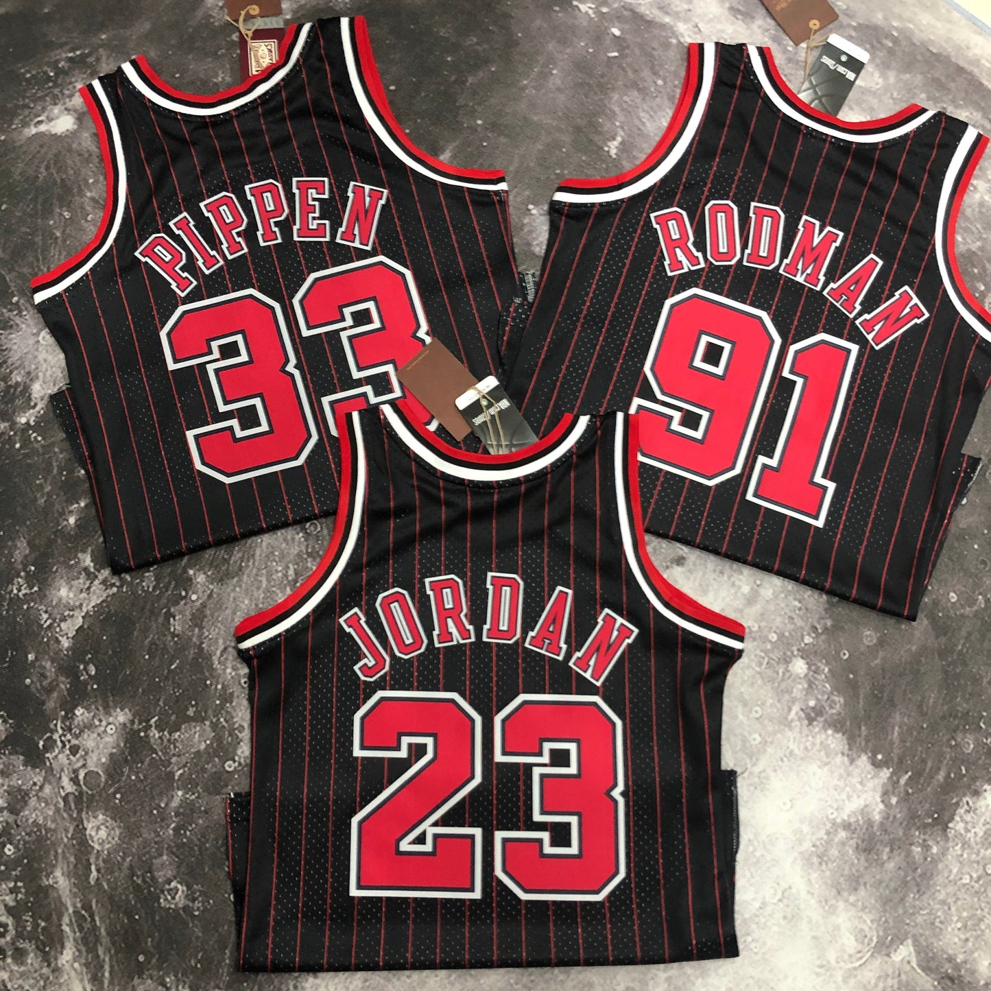 Regata Swingman Chicago Bulls Mitchell & Ness Hardwood Classics 1995/96 Preta/Vermelha