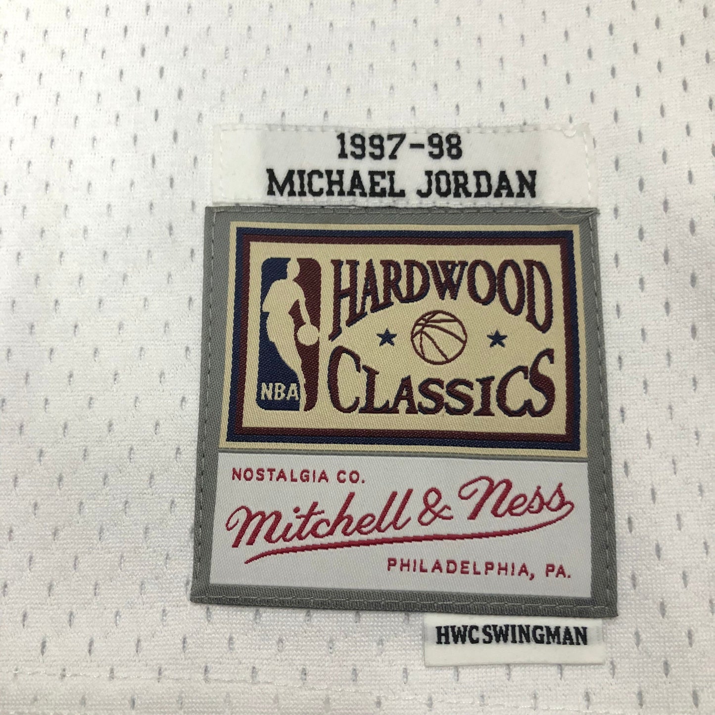 Regata Swingman Chicago Bulls Mitchell & Ness Hardwood Classics 1997/98 Branca