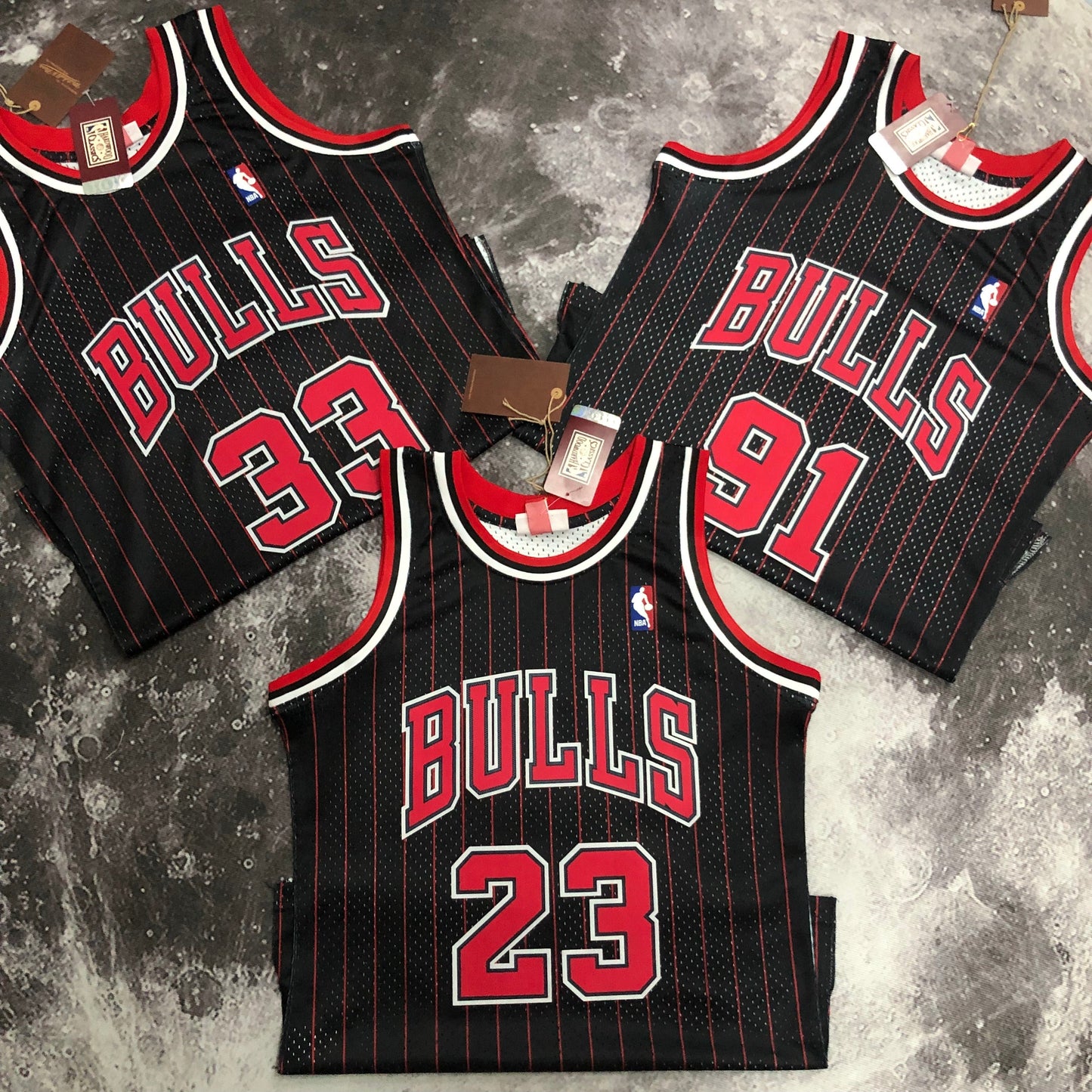 Regata Swingman Chicago Bulls Mitchell & Ness Hardwood Classics 1995/96 Preta/Vermelha