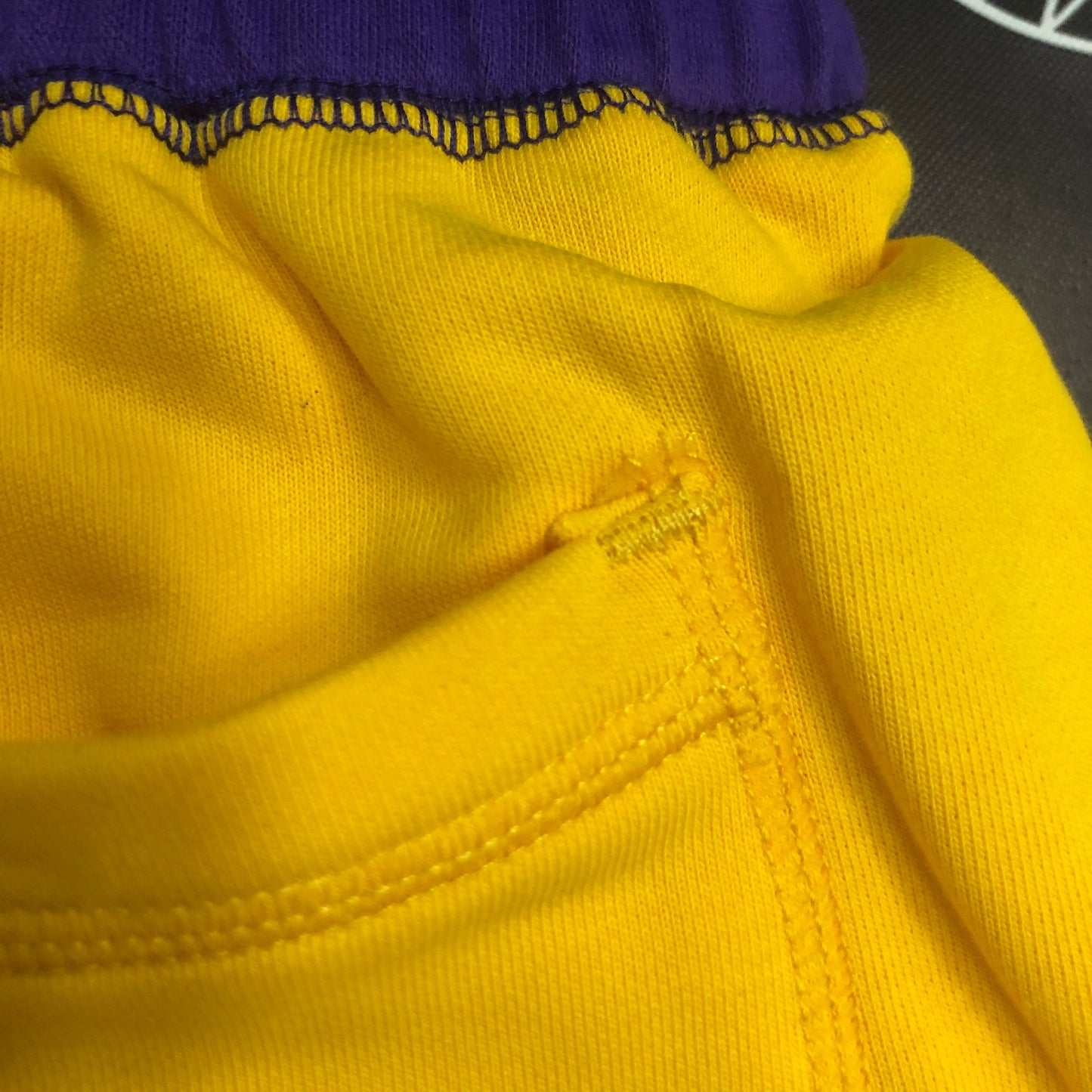 Short Casual Los Angeles Lakers Amarelo