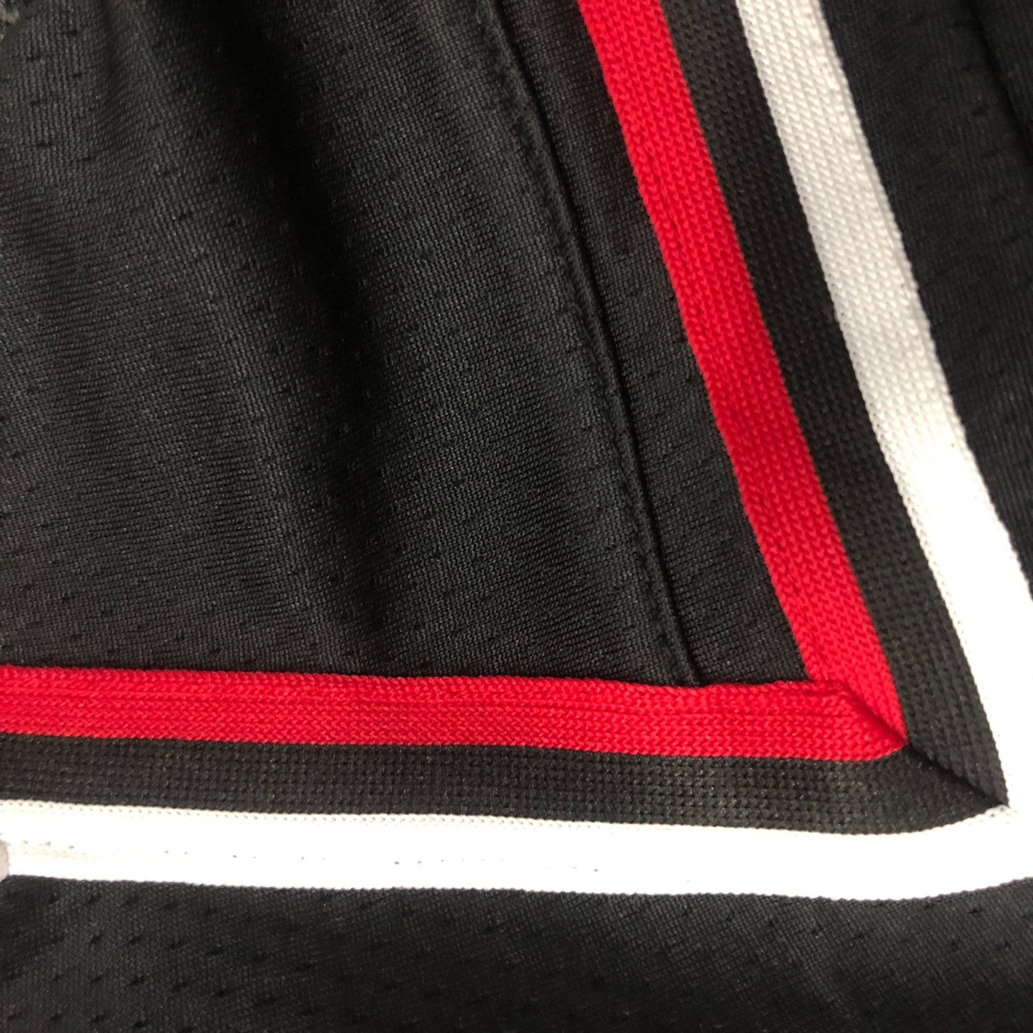 Short Chicago Bulls Statement Edition