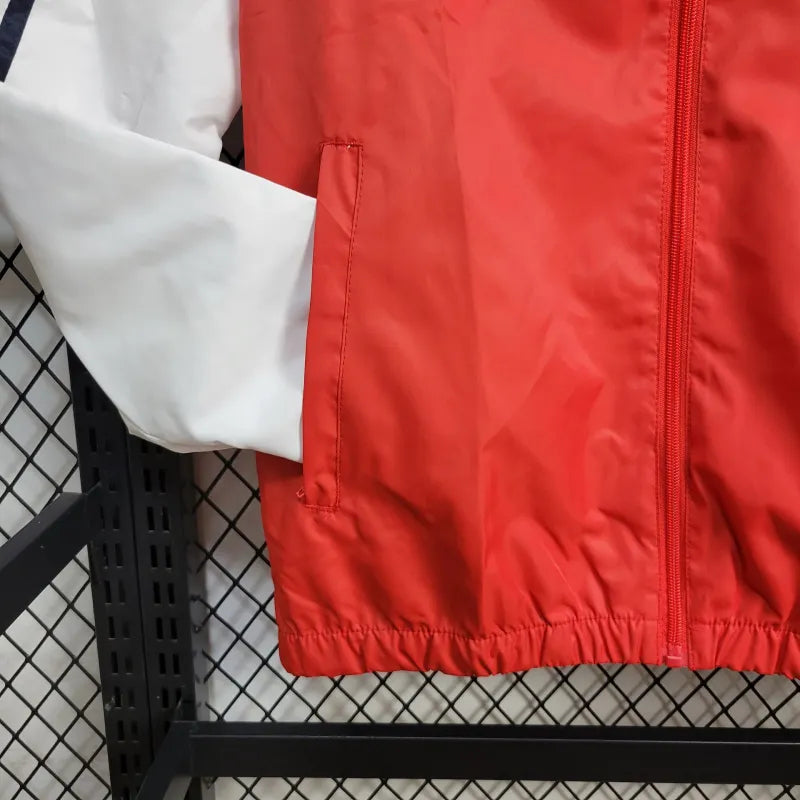 Corta Vento Bayern de Munique 24/25 - Branco e Vermelho