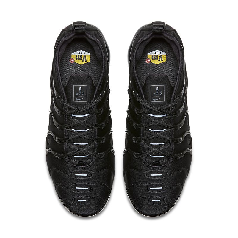 TÊNIS NIKE VAPORMAX PLUS ALL BLACK