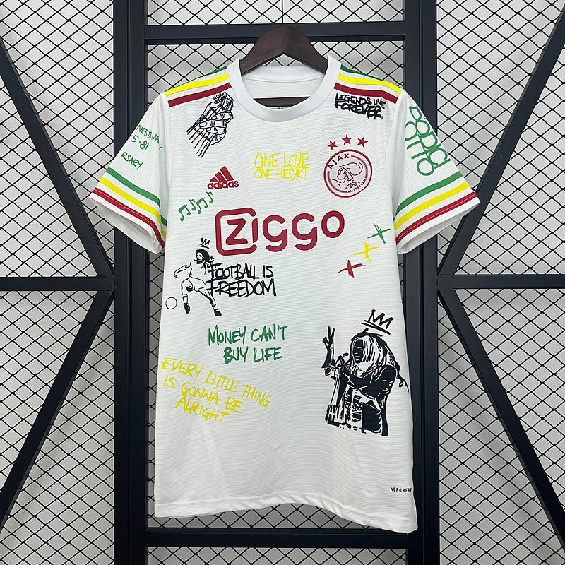 25∕26 Ajax Special Edition