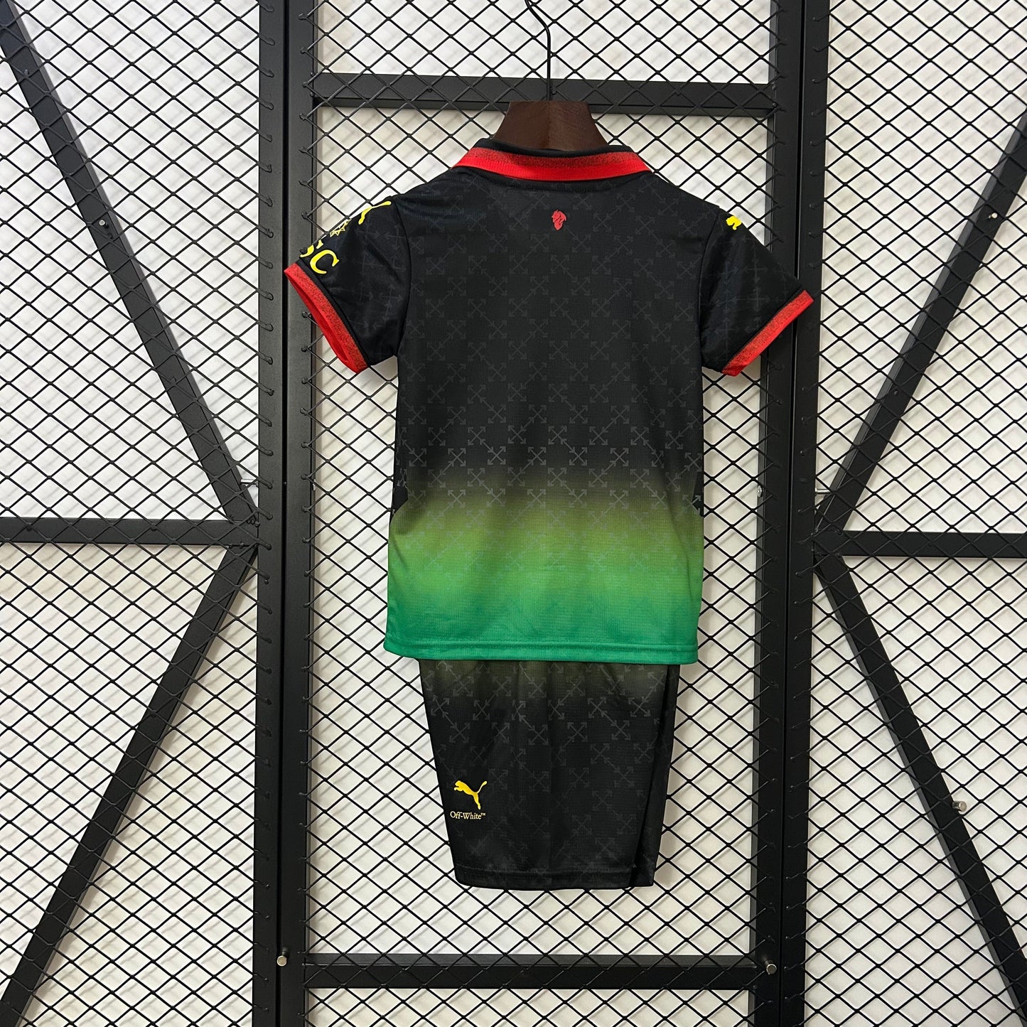 Niño Milan 25/26 Co-Oficial Edition
