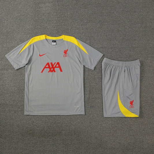 Kit Camisa e Short Liverpool 24/25