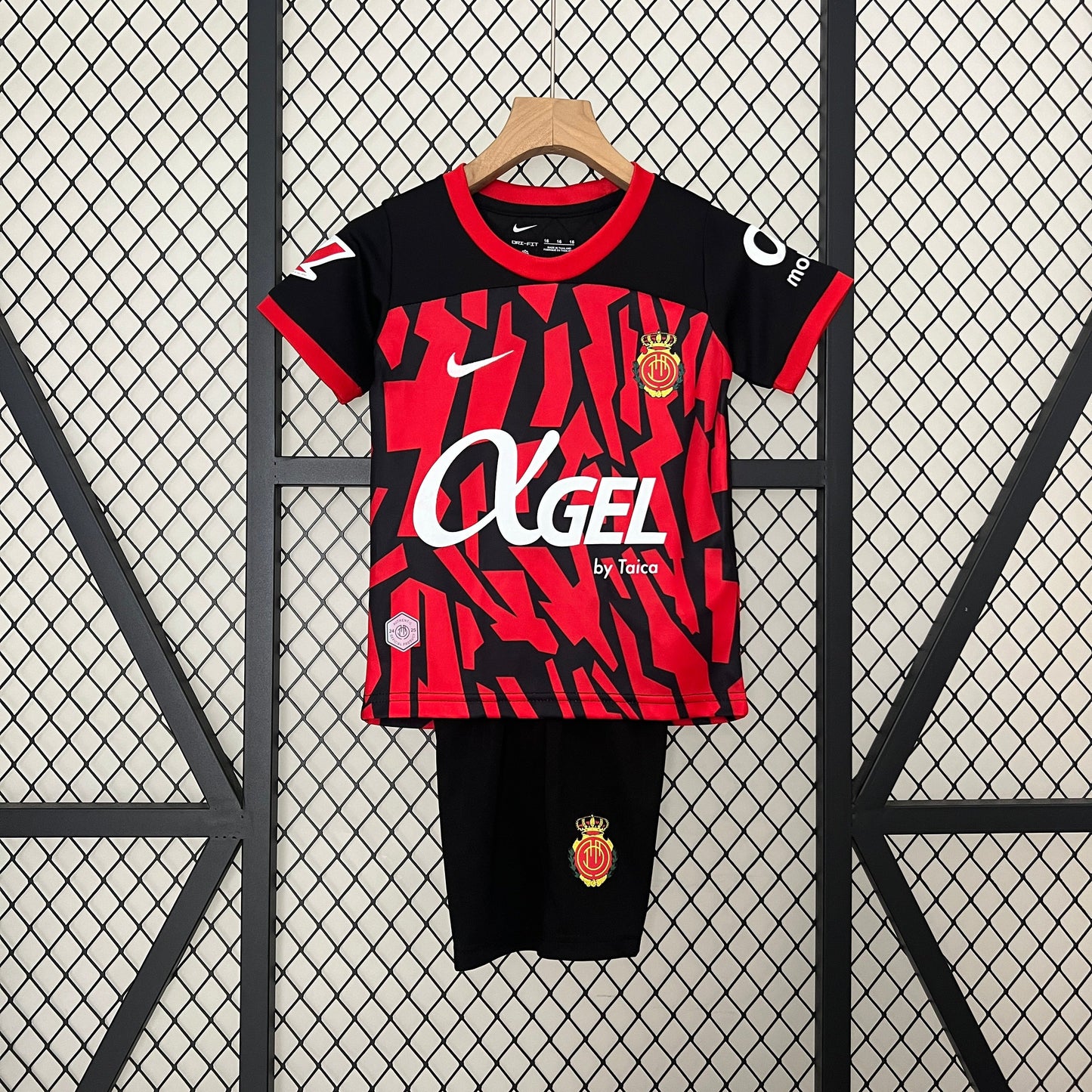 Conjunto Infantil Mallorca 24/25 - Home