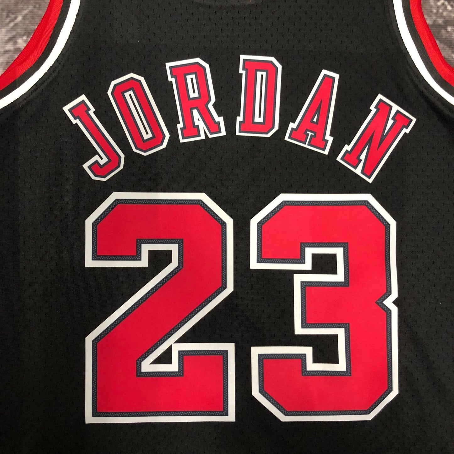 Regata Swingman Chicago Bulls Mitchell & Ness Hardwood Classics 1997/98 Preta