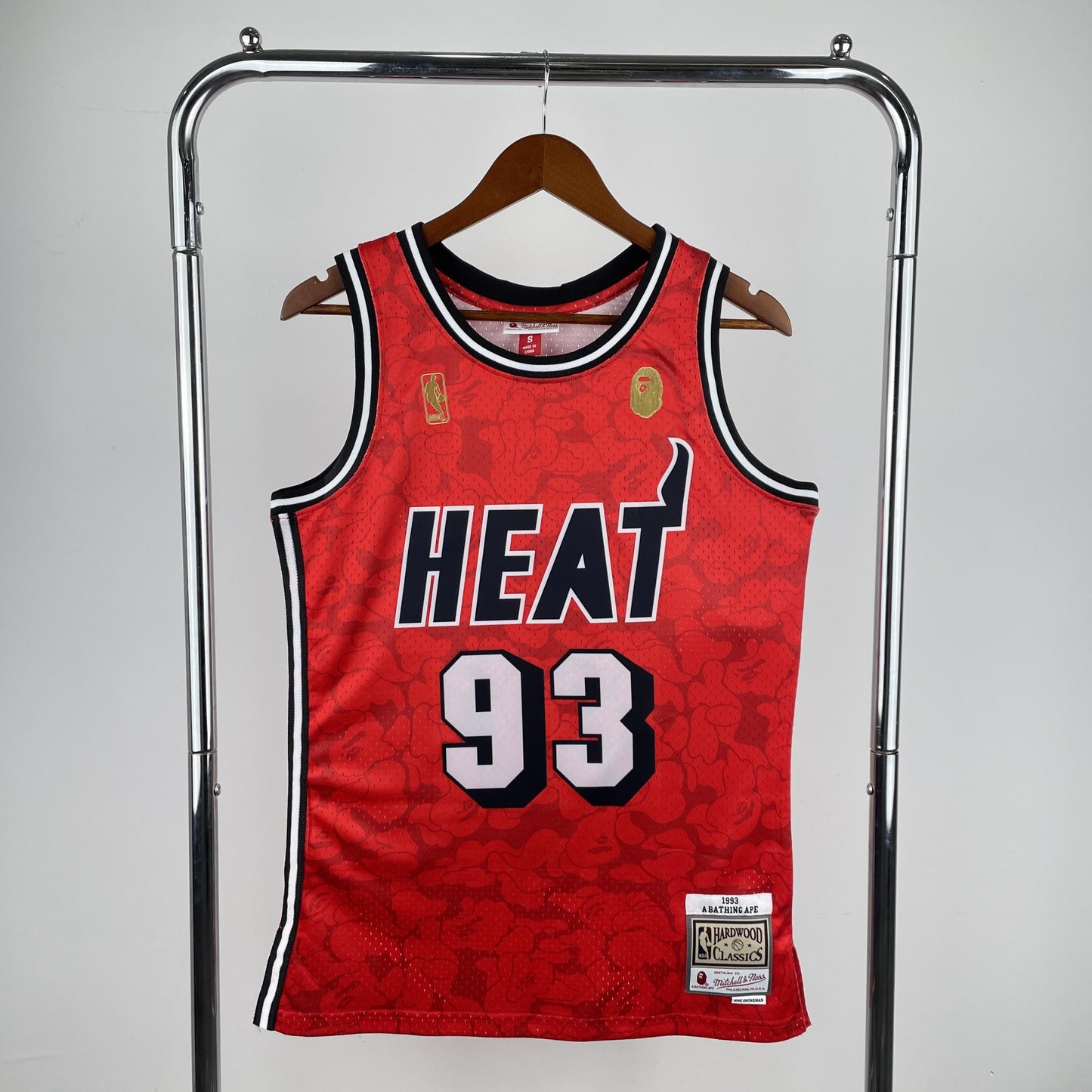 Regata Swingman BAPE X Miami Heat Mitchell & Ness Hardwood Classics 1993