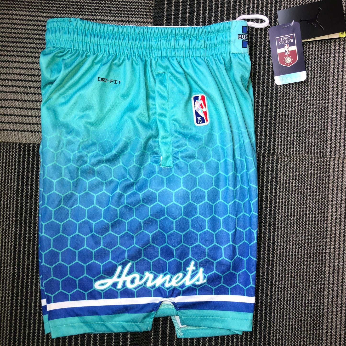 Short Charlotte Hornets City Edition Diamante 75th