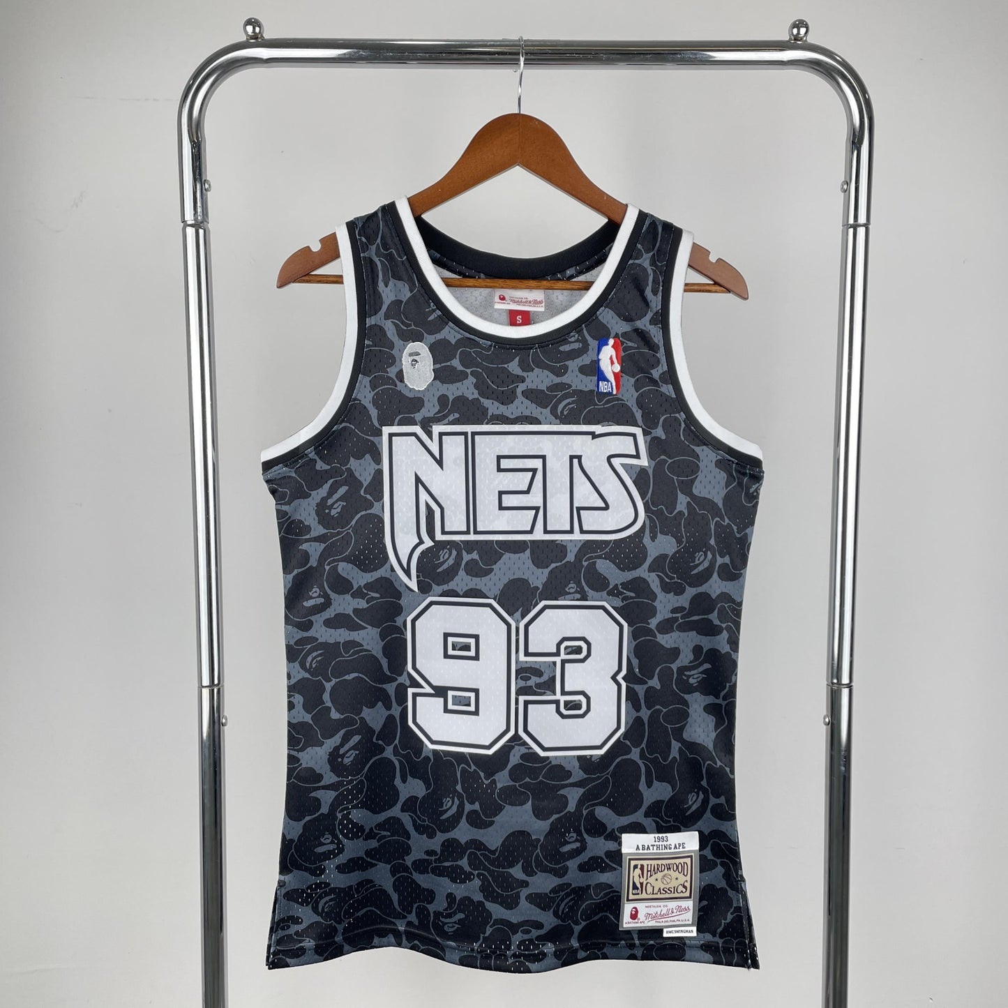 Regata Swingman BAPE X Brooklyn Nets Mitchell & Ness Hardwood Classics 1993