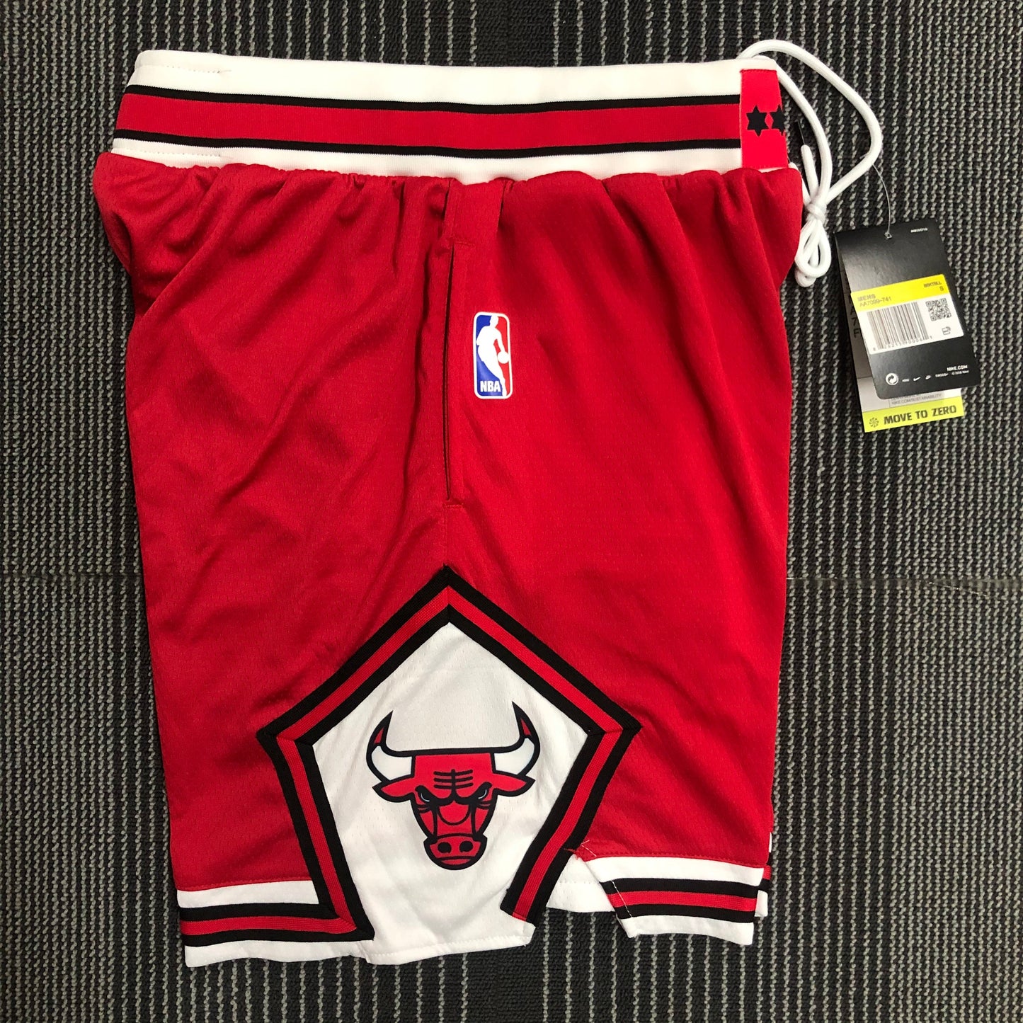 Short Chicago Bulls Icon Edition