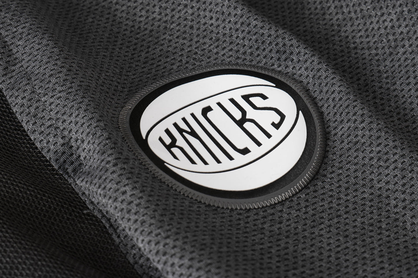 Conjunto Nike NBA Therma Flex New York Knicks Preto Treino