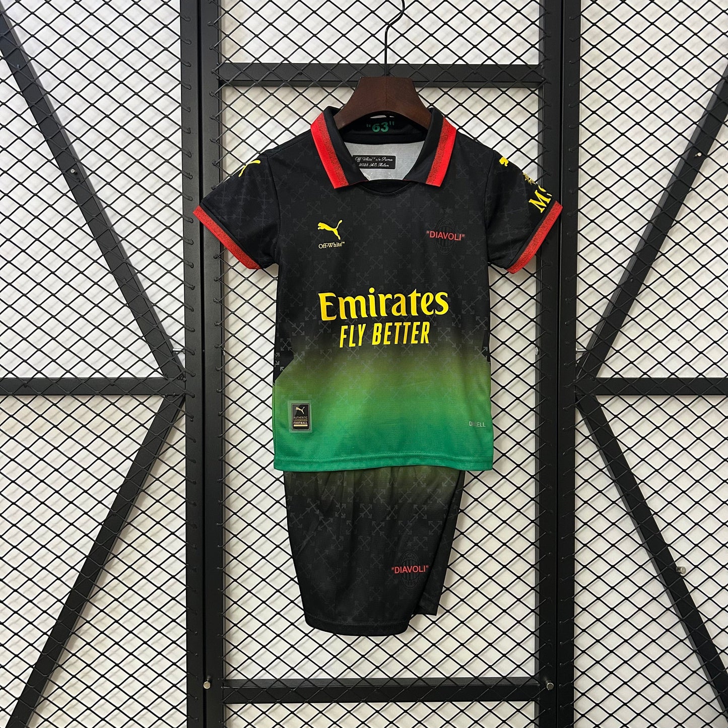 Niño Milan 25/26 Co-Oficial Edition