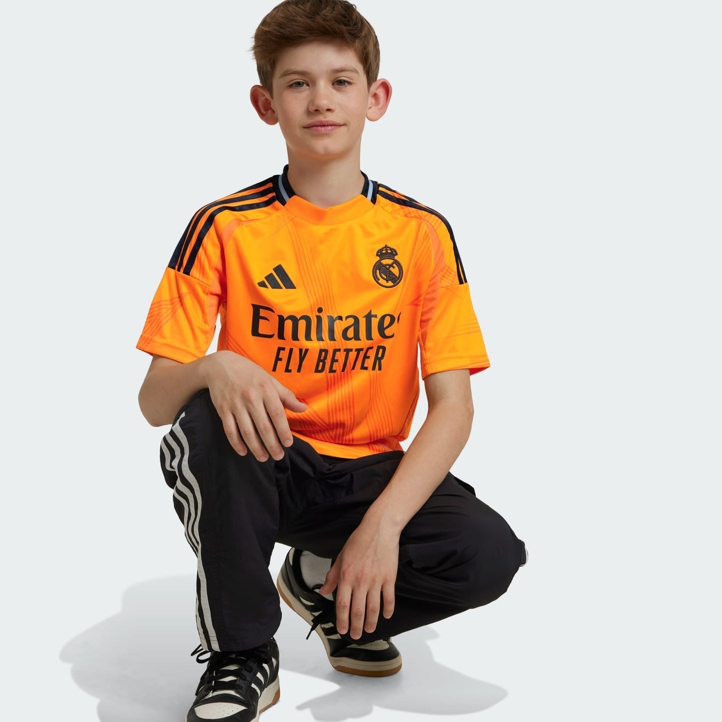 Niño Real Madrid 24∕25 Segunda Equipación