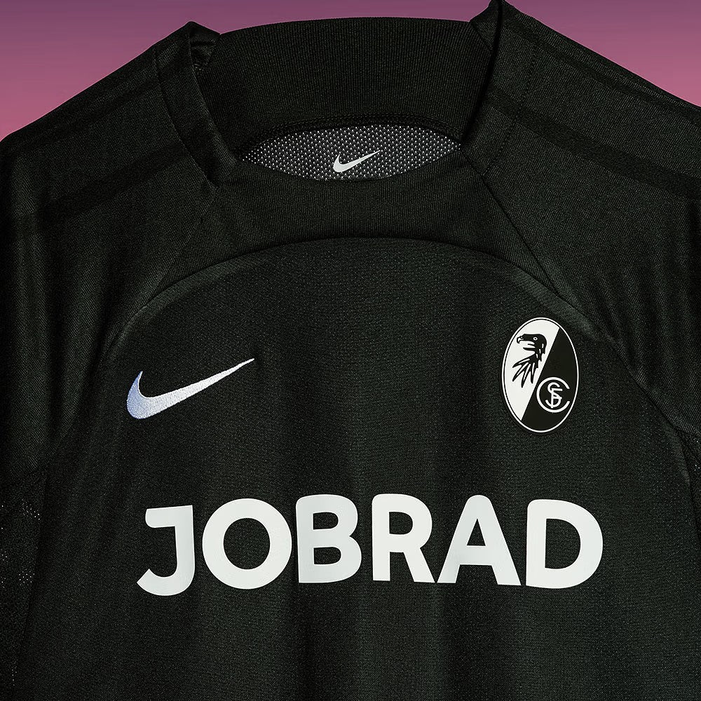 Niño Freiburg 24/25 Tercera Equipación