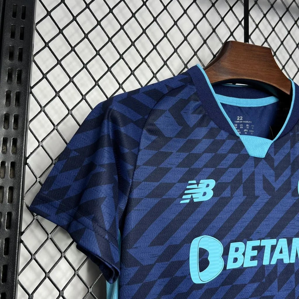 Niño Porto 24/25 Tercera Equipación