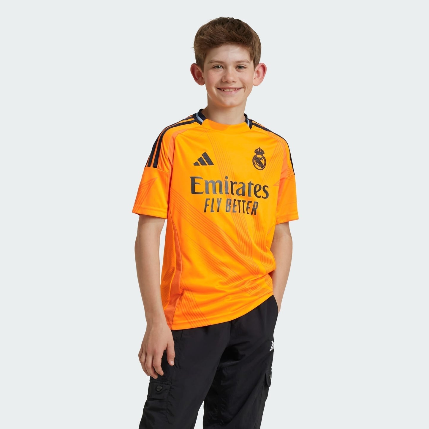 Niño Real Madrid 24∕25 Segunda Equipación