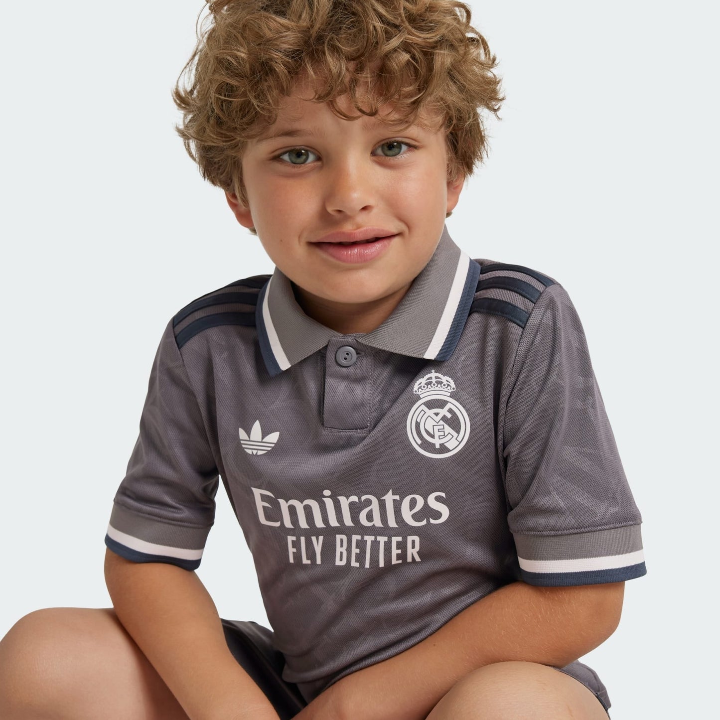 Niño Real Madrid 24∕25 Tercera Equipación