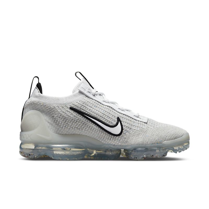 TÊNIS NIKE AIR VAPORMAX FLYKNIT 2021 BRANCO E PRETO