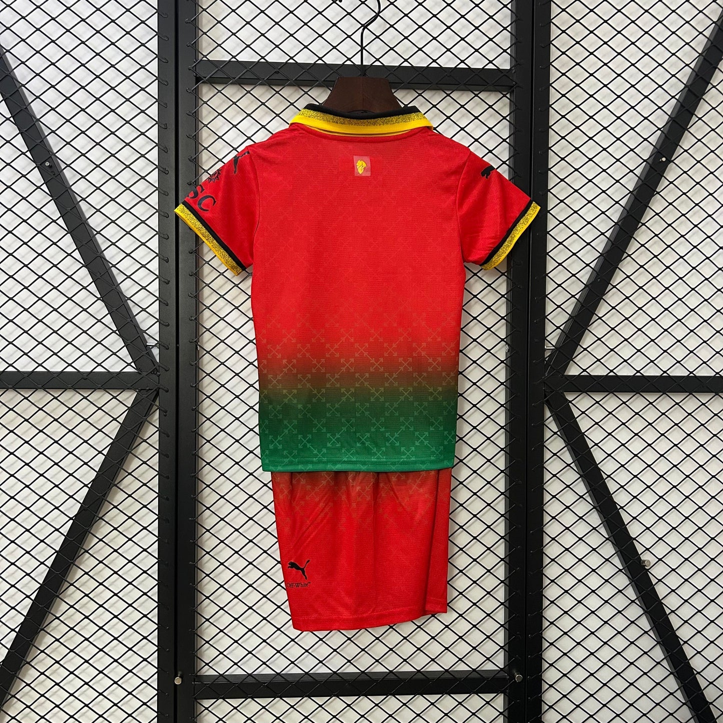 Niño Milan 25/26 Co-Oficial Edition - Vermelho