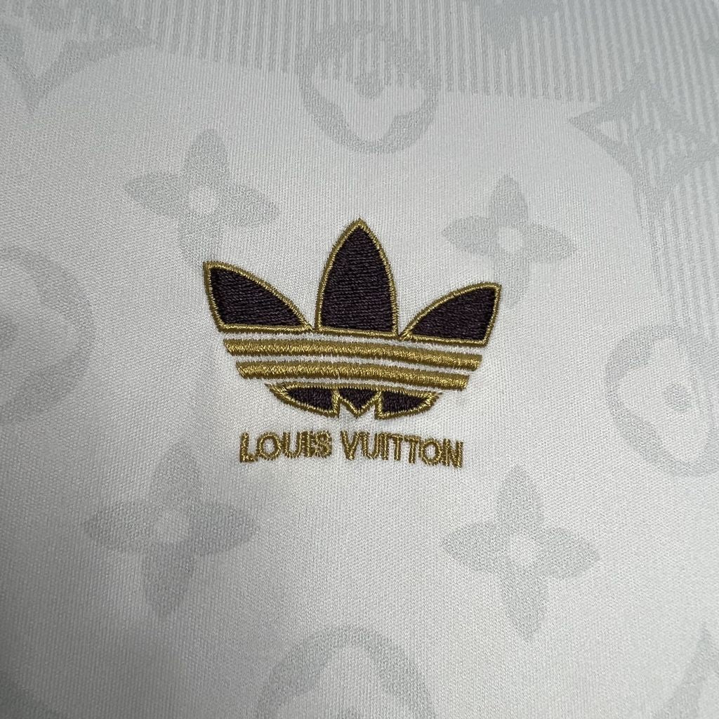 Camisa Real Madrid 2024/25 LV Co-Branded