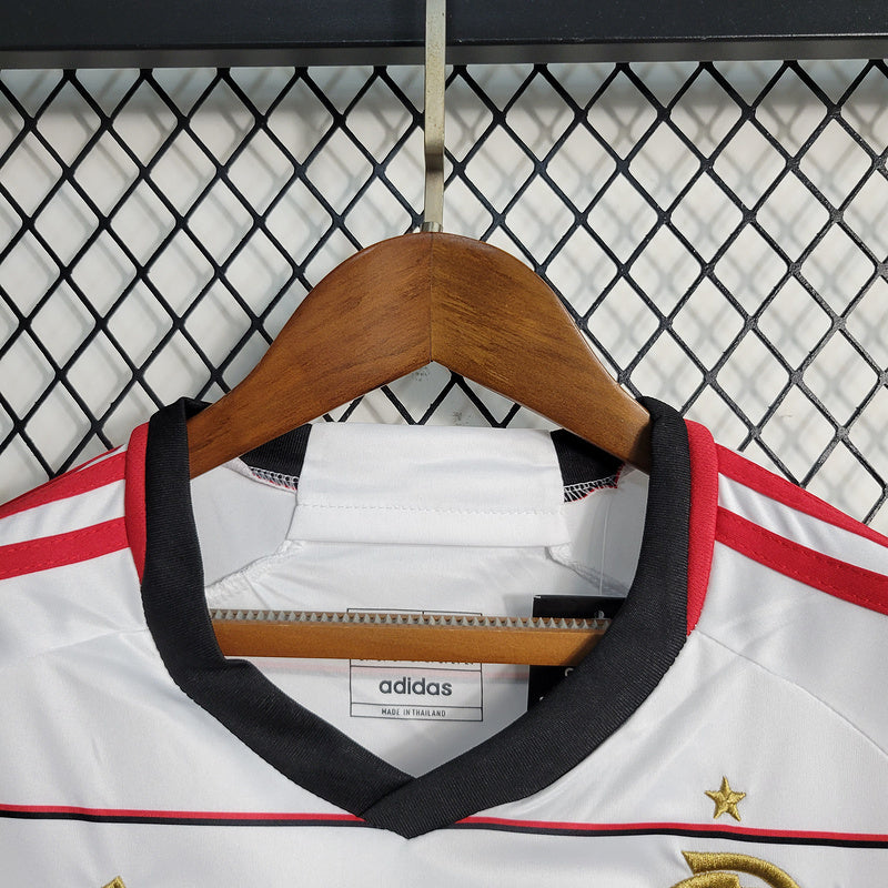 Niño Flamengo ll 2023∕24 Branco