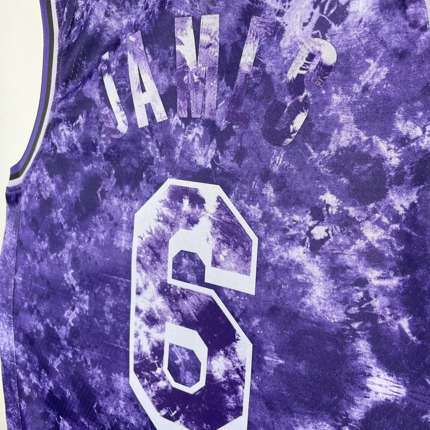 Regata Los Angeles Lakers Lebron James MVP Select Series