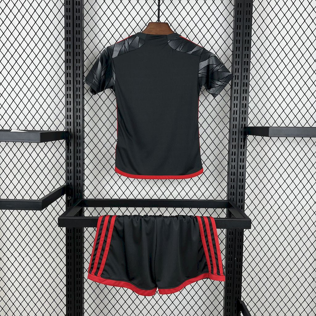 Conjunto Infantil Flamengo 24/25 Third